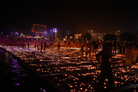 दीपोत्सव 2025: अयोध्या में पहली बार महाकुंभ की तर्ज पर एआई कैमरों से निगरानी दीपोत्सव 2025: अयोध्या में पहली बार महाकुंभ की तर्ज पर एआई कैमरों से निगरानी