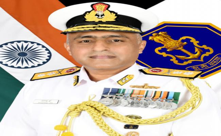 मुंबई रियर एडमिरल शांतनु झा, एनएम ने संभाली महाराष्ट्र नौसेना क्षेत्र की कमान मुंबई रियर एडमिरल शांतनु झा, एनएम ने संभाली महाराष्ट्र नौसेना क्षेत्र की कमान