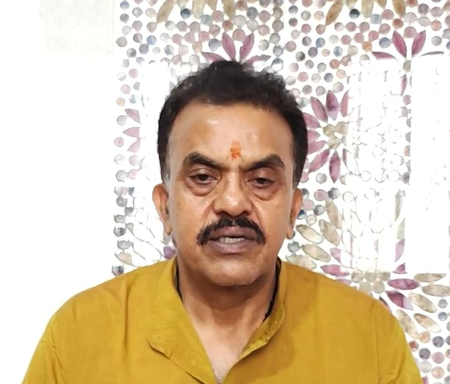 नक्सल मुक्त भारत की ओर बढ़ रहा देश, विकास और संविधान के दायरे में हो रहा काम संजय निरुपम नक्सल मुक्त भारत की ओर बढ़ रहा देश, विकास और संविधान के दायरे में हो रहा काम संजय निरुपम