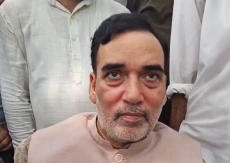 दिल्ली में बढ़ते प्रदूषण को लेकर सरकार नहीं दिख रही सक्रिय गोपाल राय दिल्ली में बढ़ते प्रदूषण को लेकर सरकार नहीं दिख रही सक्रिय गोपाल राय