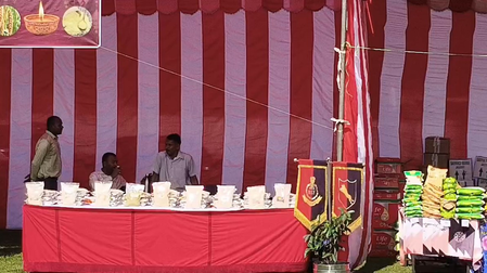 जालंधर बीएसएफ के आईजी ने जवानों को दी दीपावली की शुभकामनाएं, भोजन में मिलेट शामिल करने की अपील जालंधर बीएसएफ के आईजी ने जवानों को दी दीपावली की शुभकामनाएं, भोजन में मिलेट शामिल करने की अपील