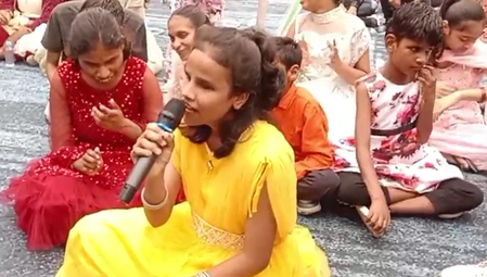 कैलाश विजयवर्गीय ने वृद्ध आश्रम में मनाई दीपावली, बच्चों के साथ साझा कीं खुशियां