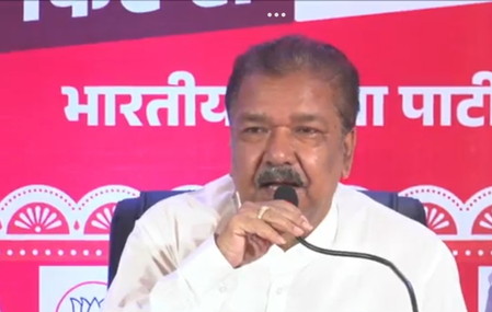 एनडीए के पांचों पांडव एकजुट, कौरव की सेना महागठबंधन में सिर फुटव्वल दिलीप जायसवाल एनडीए के पांचों पांडव एकजुट, कौरव की सेना महागठबंधन में सिर फुटव्वल दिलीप जायसवाल