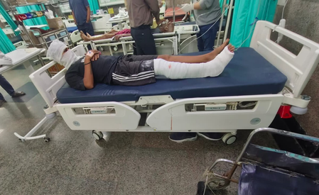 दिल्ली पुलिस और बदमाशों में मुठभेड़, एक अपराधी गिरफ्तार, पुलिस इंस्पेक्टर घायल दिल्ली पुलिस और बदमाशों में मुठभेड़, एक अपराधी गिरफ्तार, पुलिस इंस्पेक्टर घायल