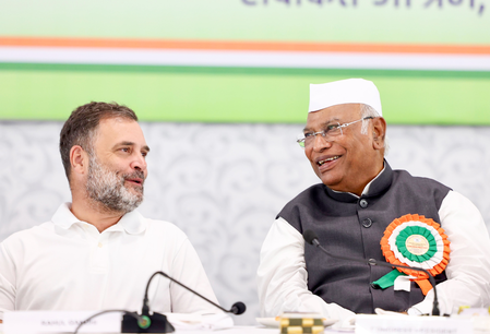 राहुल गांधी और मल्लिकार्जुन खड़गे ने गुजराती नववर्ष पर दी शुभकामनाएं