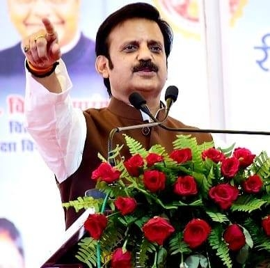 कफ सिरप कांड के बाद एक्शन मोड में सरकार, हर जिले में दवा जांच लैब, केंद्र को भेजा गया 211 करोड़ का प्रस्ताव कफ सिरप कांड के बाद एक्शन मोड में सरकार, हर जिले में दवा जांच लैब, केंद्र को भेजा गया 211 करोड़ का प्रस्ताव