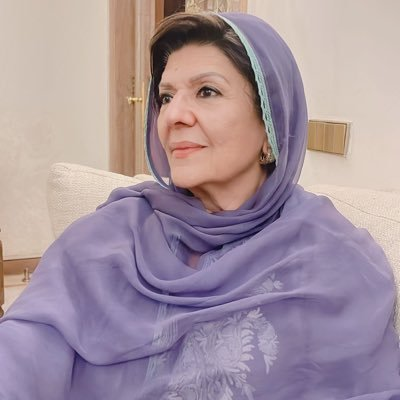 Pakistan: Court again issues non-bailable arrest warrant for Imran Khan's sister Pakistan: Court again issues non-bailable arrest warrant for Imran Khan's sister