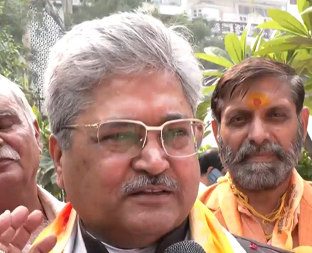 गोवर्धन पूजा से बच्चों को मिल रहे हैं संस्कार दुष्यंत गौतम गोवर्धन पूजा से बच्चों को मिल रहे हैं संस्कार दुष्यंत गौतम
