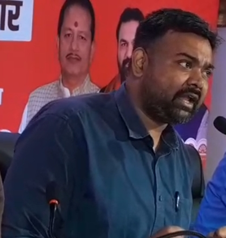 राहुल गांधी ने पर्वत पुरुष दशरथ मांझी के बेटे को चुनाव लड़ाने के आश्वासन को पूरा नहीं किया गुरु प्रकाश राहुल गांधी ने पर्वत पुरुष दशरथ मांझी के बेटे को चुनाव लड़ाने के आश्वासन को पूरा नहीं किया गुरु प्रकाश