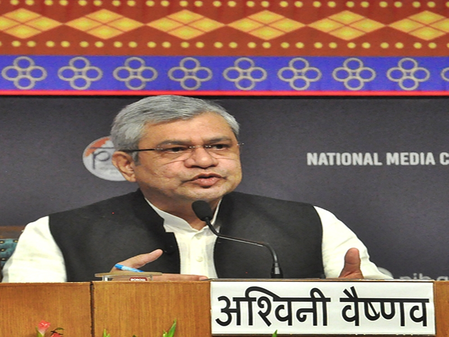ऑनलाइन कंटेंट पर नियंत्रण के लिए 15 नवंबर से लागू होंगी नई गाइडलाइन ऑनलाइन कंटेंट पर नियंत्रण के लिए 15 नवंबर से लागू होंगी नई गाइडलाइन