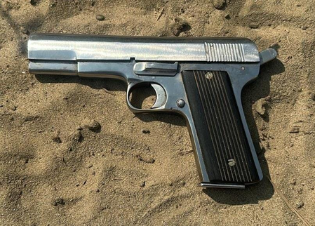 पंजाब में मुठभेड़ के बाद पिता-पुत्र गिरफ्तार, 20 लाख की रंगदारी मांगने का मामला पंजाब में मुठभेड़ के बाद पिता-पुत्र गिरफ्तार, 20 लाख की रंगदारी मांगने का मामला