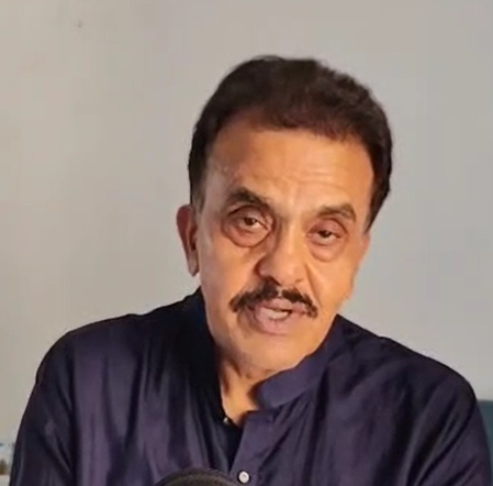 सरफराज खान मामले पर बोले संजय निरुपम, क्रिकेट में धर्म का मुद्दा उठाना दुर्भाग्यपूर्ण सरफराज खान मामले पर बोले संजय निरुपम, क्रिकेट में धर्म का मुद्दा उठाना दुर्भाग्यपूर्ण