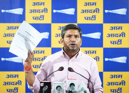 भाजपा का पूर्वांचल प्रेम सिर्फ चुनावी दिखावा आप नेता विनय मिश्रा भाजपा का पूर्वांचल प्रेम सिर्फ चुनावी दिखावा आप नेता विनय मिश्रा