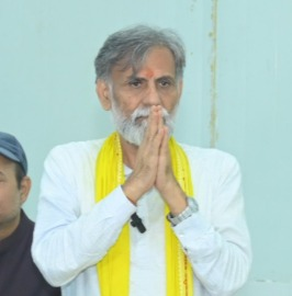 बिहार : भाजपा विधायक के पाग फेंकने पर विवाद, जन सुराज प्रत्याशी ने कर दी माफी की मांग