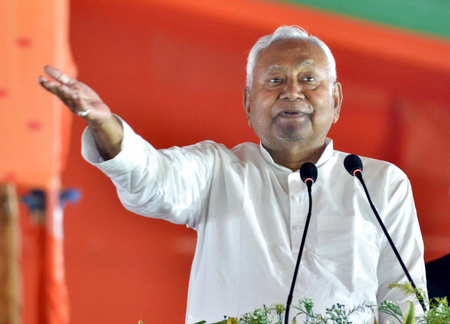 बिहार चुनाव : सीएम नीतीश को लेकर क्या बोलीं अमेरिकी सिंगर मैरी मिलबेन?, मैथिली ठाकुर पर दिया बड़ा बयान
