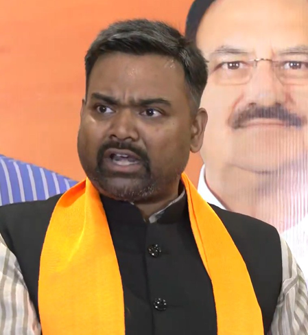 रोहिणी आचार्य के सोशल मीडिया पोस्ट पर भड़की भाजपा, मर्यादा में रहने की दी नसीहत