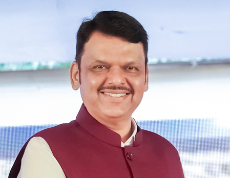 बर्जिस देसाई ने पीएम मोदी के जीवन पर बहुत अच्छी किताब लिखी सीएम फडणवीस बर्जिस देसाई ने पीएम मोदी के जीवन पर बहुत अच्छी किताब लिखी सीएम फडणवीस
