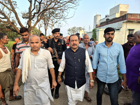 वाल्मीकि का युग नहीं कि कोई अचानक साधु बन जाए, तेजस्वी पर भाजपा सांसद विवेक ठाकुर का तंज वाल्मीकि का युग नहीं कि कोई अचानक साधु बन जाए, तेजस्वी पर भाजपा सांसद विवेक ठाकुर का तंज