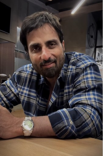 दुनिया सिर्फ प्यार से चलती है, वीडियो संदेश से सोनू सूद ने किया प्रेरित दुनिया सिर्फ प्यार से चलती है, वीडियो संदेश से सोनू सूद ने किया प्रेरित