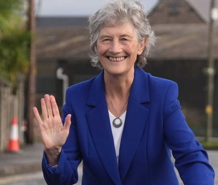 Independent Left-wing politician Catherine Connolly wins Ireland's Presidential election Independent Left-wing politician Catherine Connolly wins Ireland's Presidential election