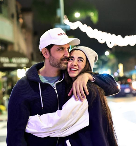 Hrithik Roshan, Saba Azad share loved-up pictures from their vacation