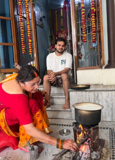 लोकआस्था का महापर्व  काजल राघवानी और अरविंद अकेला कल्लू ने दी फैंस को छठ की शुभकामनाएं लोकआस्था का महापर्व  काजल राघवानी और अरविंद अकेला कल्लू ने दी फैंस को छठ की शुभकामनाएं