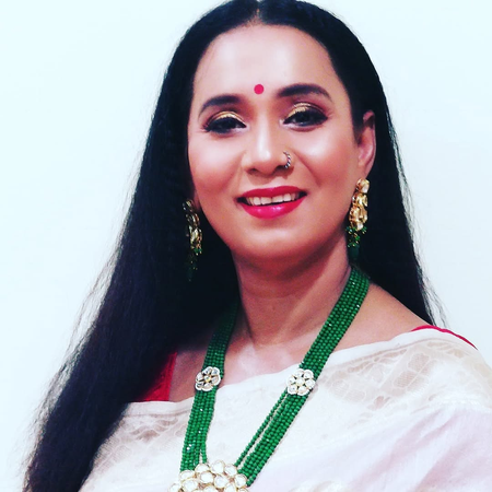‘गाना गाइए, हम आपके लिए ट्रेन रोक देंगे’, जब भोजपुरी क्वीन कल्पना पटवारी के दीवाने हुए डाकू ‘गाना गाइए, हम आपके लिए ट्रेन रोक देंगे’, जब भोजपुरी क्वीन कल्पना पटवारी के दीवाने हुए डाकू