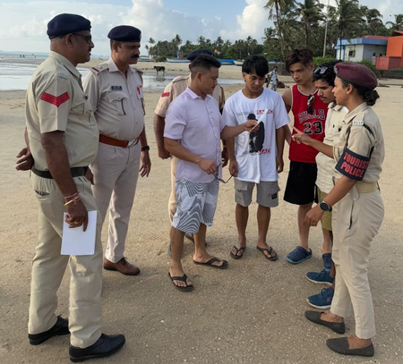 गोवा हाल के अपहरण प्रयास के तीनों मामले झूठे साबित, पुलिस ने माता-पिता को दी सलाह गोवा हाल के अपहरण प्रयास के तीनों मामले झूठे साबित, पुलिस ने माता-पिता को दी सलाह