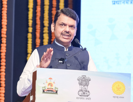 वधावन बंदरगाह परियोजना भारत को एक वैश्विक समुद्री शक्ति में बदल देगी सीएम देवेंद्र फडणवीस वधावन बंदरगाह परियोजना भारत को एक वैश्विक समुद्री शक्ति में बदल देगी सीएम देवेंद्र फडणवीस