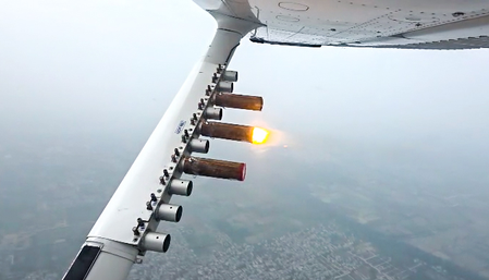 आईआईटी कानपुर ने दिल्ली में क्लाउड सीडिंग स्थगित की, वायु गुणवत्ता में सुधार के संकेत मिले आईआईटी कानपुर ने दिल्ली में क्लाउड सीडिंग स्थगित की, वायु गुणवत्ता में सुधार के संकेत मिले