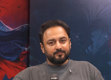 अमर कौशिक ने थामा और एक दीवाने की दीवानियत के बॉक्स-ऑफिस क्लैश पर तोड़ी चुप्पी अमर कौशिक ने थामा और एक दीवाने की दीवानियत के बॉक्स-ऑफिस क्लैश पर तोड़ी चुप्पी