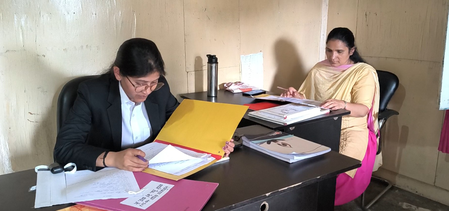 उत्तराखंड चमोली में हिंसा की शिकार महिलाओं के लिए संकटमोचक साबित हो रही ‘वन स्टॉप सेंटर’ योजना उत्तराखंड चमोली में हिंसा की शिकार महिलाओं के लिए संकटमोचक साबित हो रही ‘वन स्टॉप सेंटर’ योजना