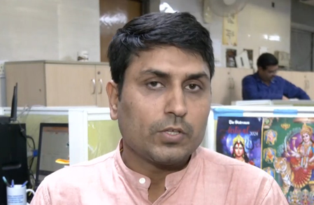 दिल्ली के रेलवे कर्मचारियों में खुशी की लहर, पीएम मोदी का जताया आभार दिल्ली के रेलवे कर्मचारियों में खुशी की लहर, पीएम मोदी का जताया आभार