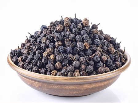 काली मिर्च जैसी दिखने वाली शीतल चीनी है गुणों से भरपूर, सेवन से पहले जान लें विधि काली मिर्च जैसी दिखने वाली शीतल चीनी है गुणों से भरपूर, सेवन से पहले जान लें विधि