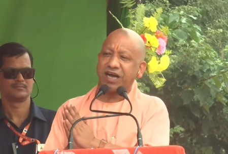 सीवान में सीएम योगी ने शहाबुद्दीन के बेटे पर किया कटाक्ष, जैसा नाम, वैसा ही काम सीवान में सीएम योगी ने शहाबुद्दीन के बेटे पर किया कटाक्ष, जैसा नाम, वैसा ही काम