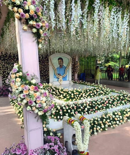 अभिनेता पुनीत राजकुमार की चौथी पुण्यतिथि, कर्नाटक में रक्तदान शिविर, समाधि पर फैंस की भीड़ अभिनेता पुनीत राजकुमार की चौथी पुण्यतिथि, कर्नाटक में रक्तदान शिविर, समाधि पर फैंस की भीड़