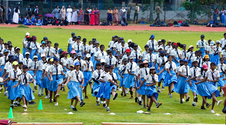 केरल सरकार की छात्रों को अनुपम देन, 400 करियर विकल्प वाला डिजिटल प्लेटफॉर्म किया लॉन्च केरल सरकार की छात्रों को अनुपम देन, 400 करियर विकल्प वाला डिजिटल प्लेटफॉर्म किया लॉन्च