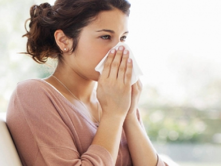 सर्दी और जुकाम से हैं परेशान, तो ये आयुर्वेदिक उपाय झट से दिलाएंगे राहत सर्दी और जुकाम से हैं परेशान, तो ये आयुर्वेदिक उपाय झट से दिलाएंगे राहत