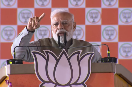 कांग्रेस चाह रही राजद का नुकसान, इसलिए प्रचार के लिए उतारे बिहार विरोधी नेता, छपरा में बोले पीएम मोदी