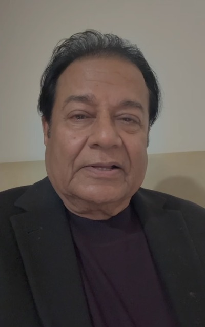 मैथिली ठाकुर की बहुमत से जीत के लिए मैं ईश्वर से प्रार्थना करता हूं  पद्मश्री गायक अनूप जलोटा