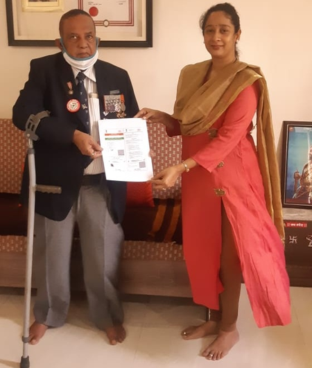 मुरलीकांत पेटकर  भारत-पाक युद्ध में घायल हुआ सैनिक, जिसने पैरालंपिक में रचा इतिहास मुरलीकांत पेटकर  भारत-पाक युद्ध में घायल हुआ सैनिक, जिसने पैरालंपिक में रचा इतिहास