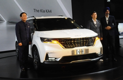 South Korea clocks record  bn in car exports in first half of 2024