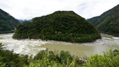 China's Medog Hydropower Station puts Tibetan identity at risk: Report China's Medog Hydropower Station puts Tibetan identity at risk: Report