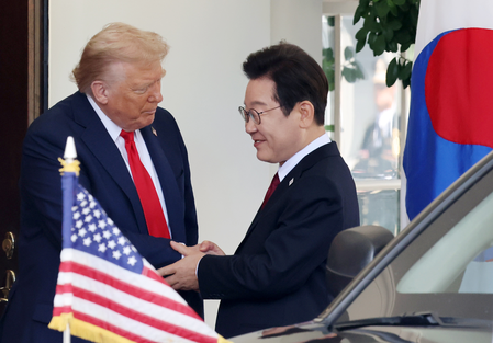 US to begin applying tariff on Japanese automakers, Korean cars subject to 25 pc levy