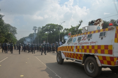 Bangladesh: Dozens injured as two groups clash during sit-in protest for July Charter